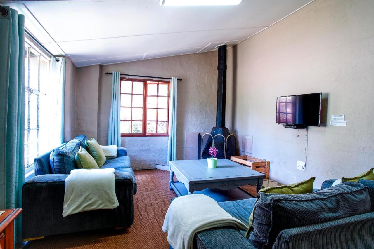 Meadow Lane Country Cottages อันเดอร์เบิร์ก ภายนอก รูปภาพ