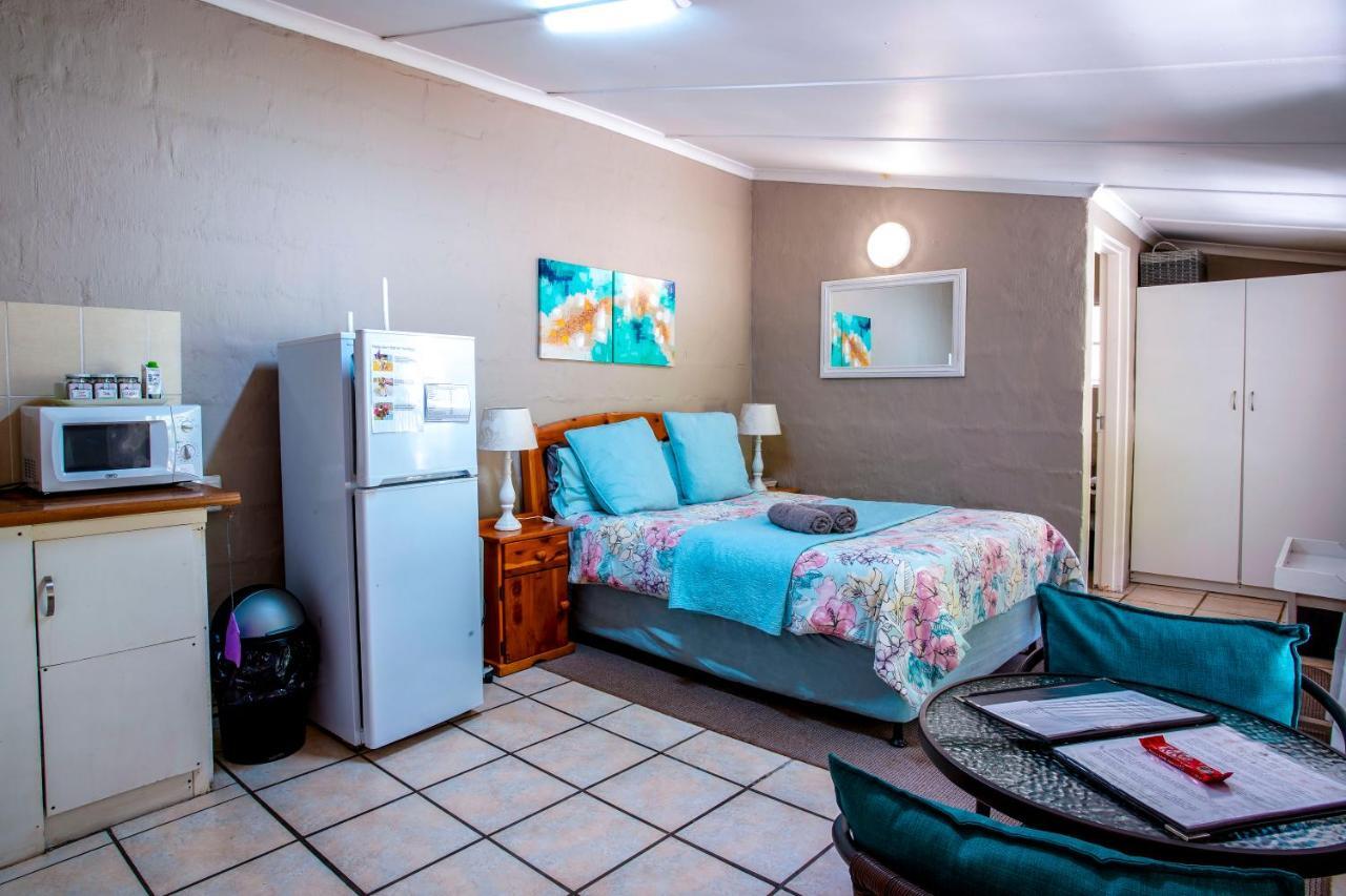 Meadow Lane Country Cottages อันเดอร์เบิร์ก ภายนอก รูปภาพ