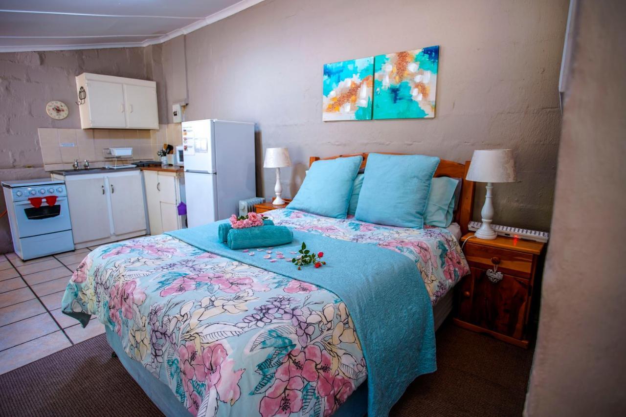 Meadow Lane Country Cottages อันเดอร์เบิร์ก ภายนอก รูปภาพ