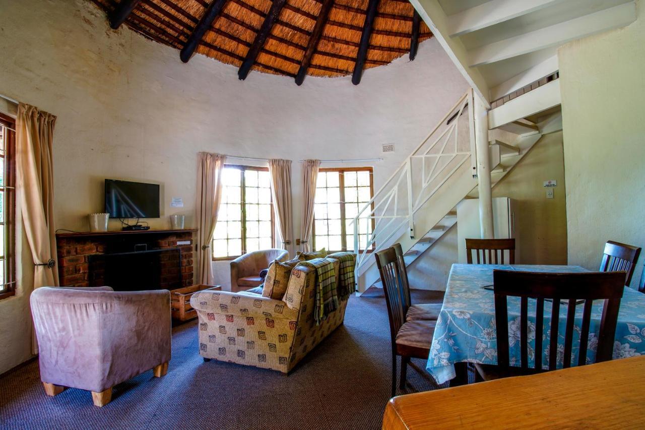Meadow Lane Country Cottages อันเดอร์เบิร์ก ภายนอก รูปภาพ