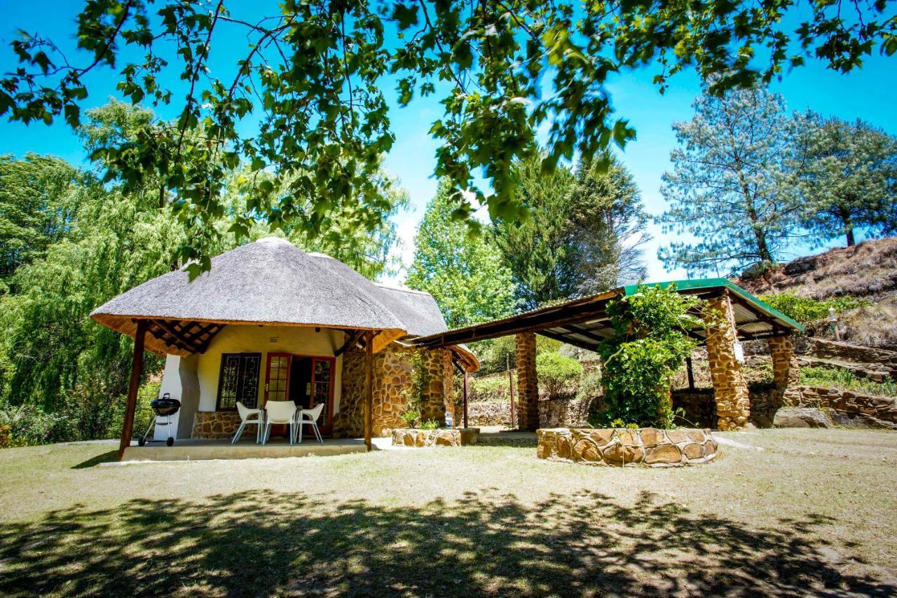 Meadow Lane Country Cottages อันเดอร์เบิร์ก ภายนอก รูปภาพ