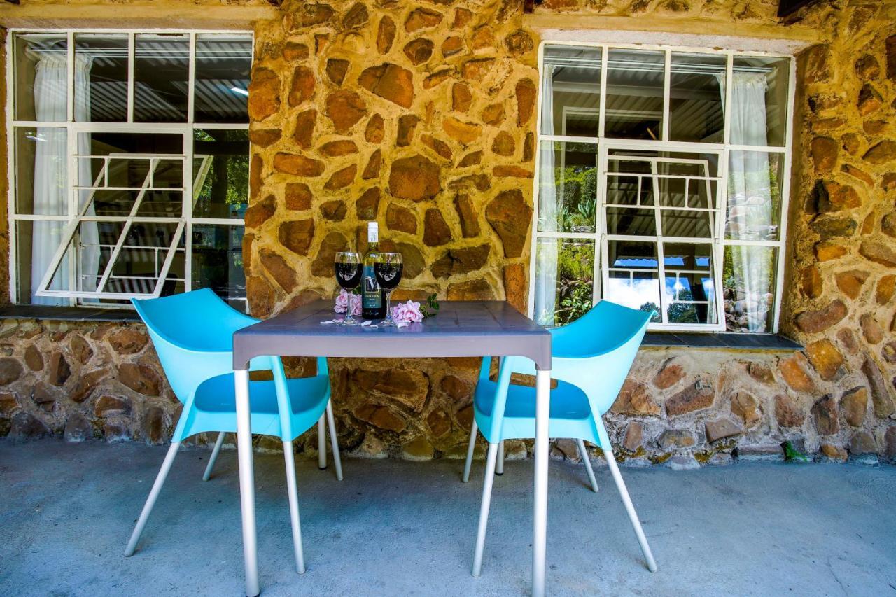 Meadow Lane Country Cottages อันเดอร์เบิร์ก ภายนอก รูปภาพ